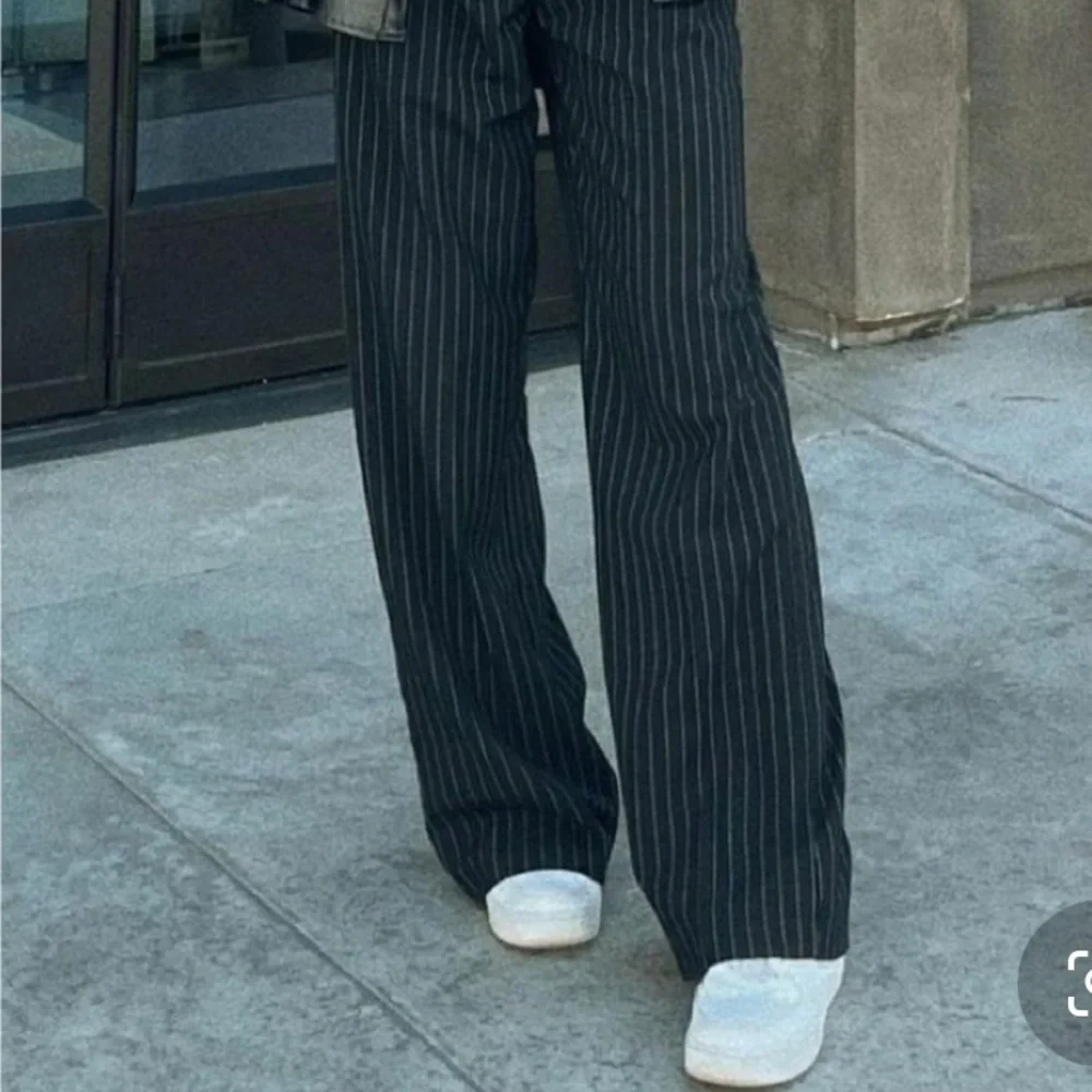 6️⃣5️⃣0️⃣ Strip Wide Leg Trousers. Size - M - Picture 17 of 17